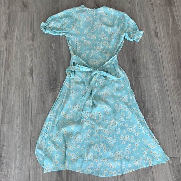 Faithful the brand dress - Picture 2 of 3